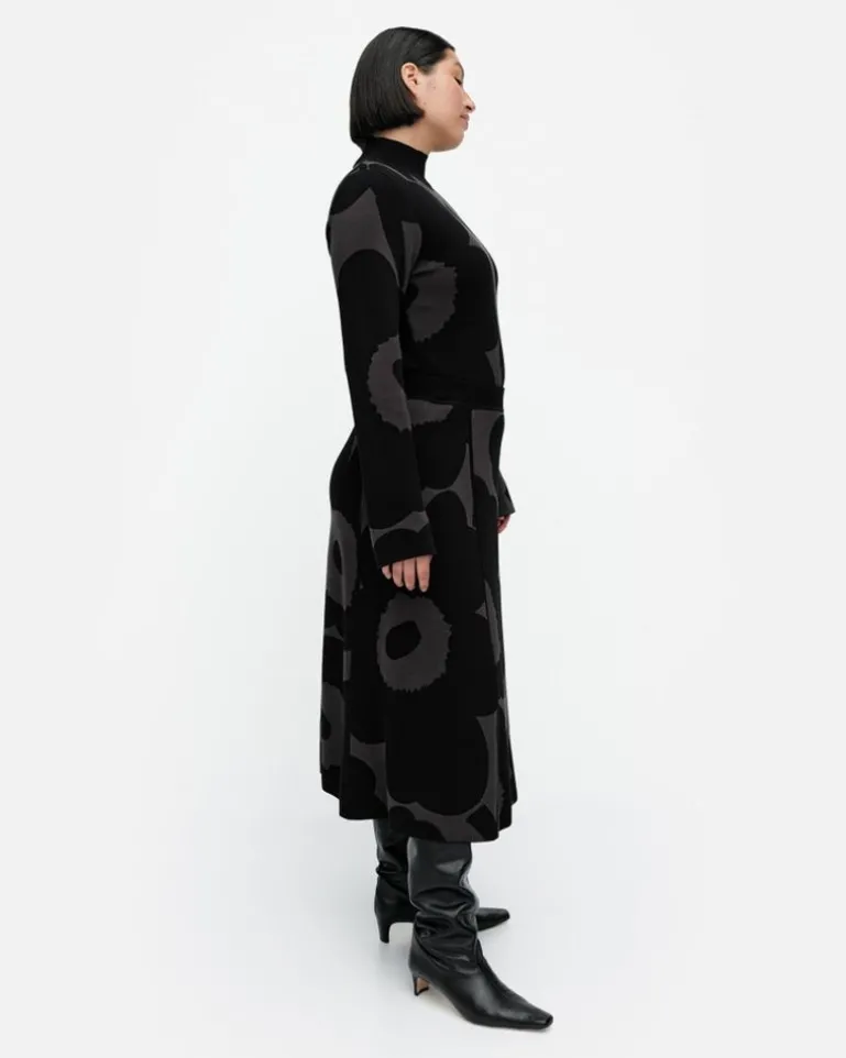 Kaukainen Unikko Knitted Skirt