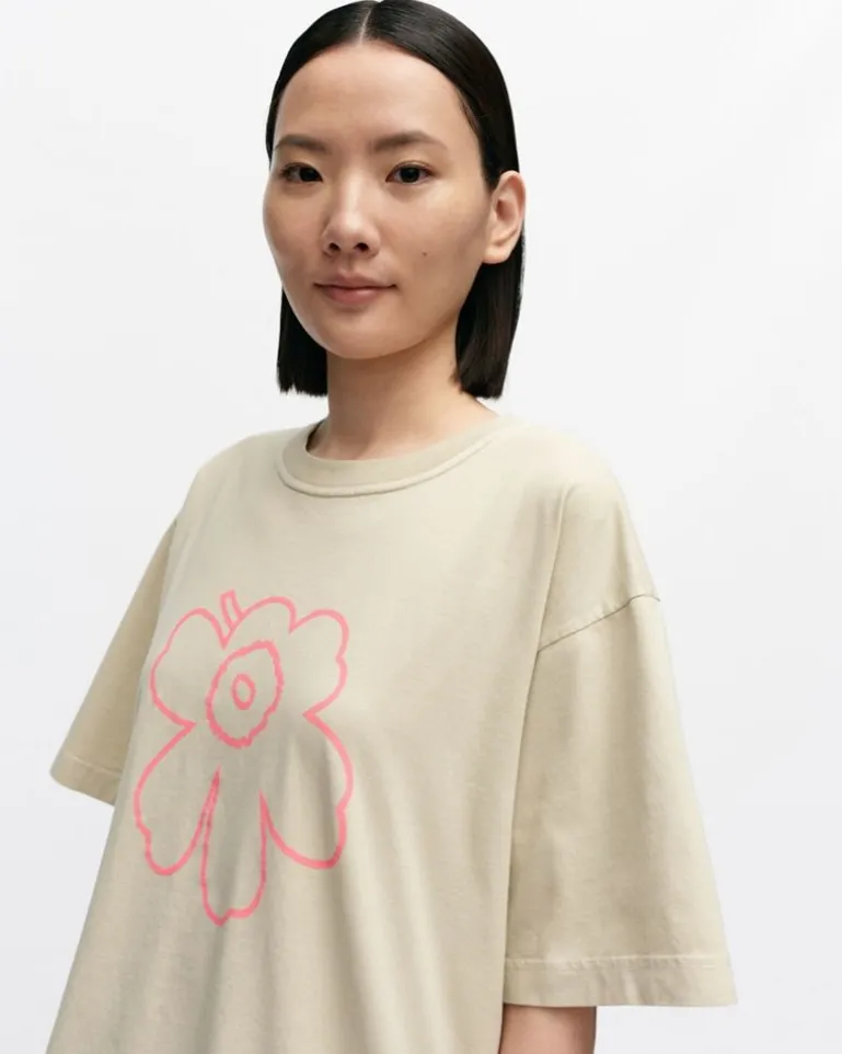 Kioski Veig Piirto Unikko Placement T-Shirt