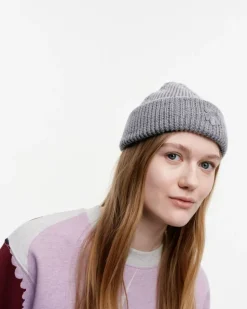 Pavva Solid Beanie