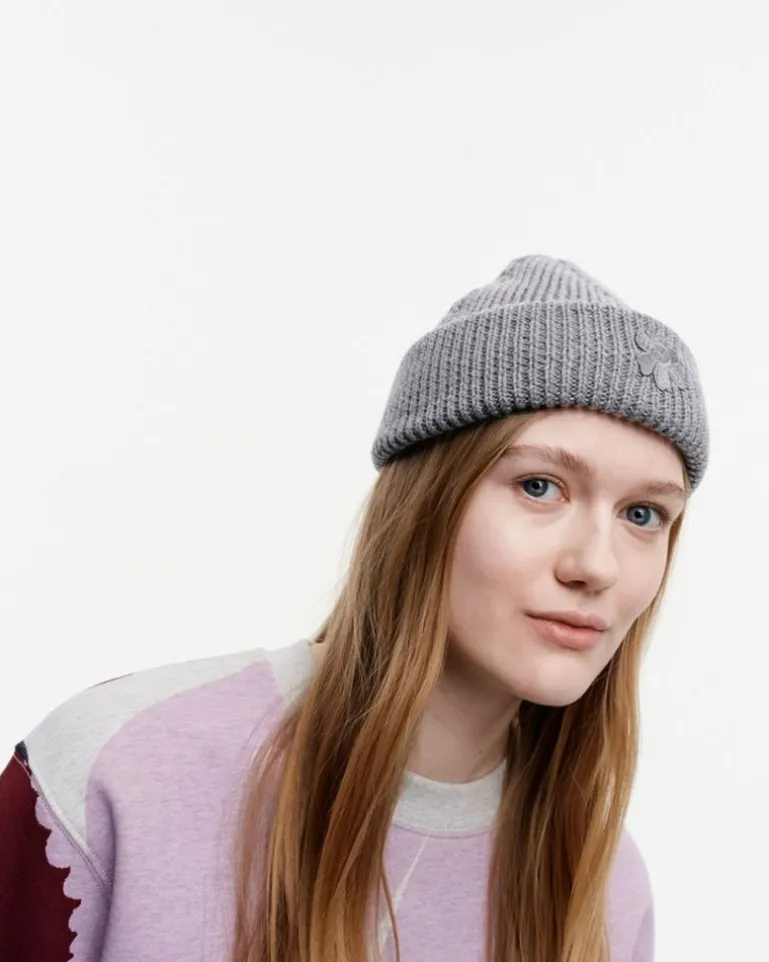 Pavva Solid Beanie